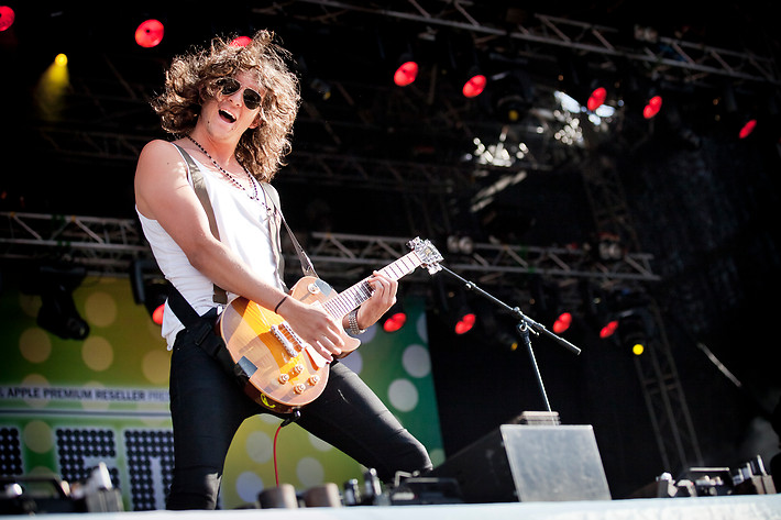 2012-08-19 - Sons of Midnight från Götaplatsen, Göteborg