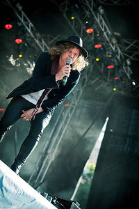 2012-08-19 - Sons of Midnight från Götaplatsen, Göteborg