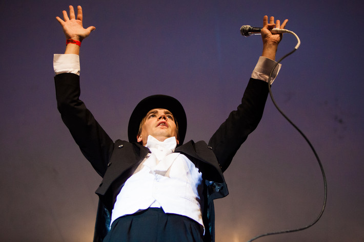 2012-08-22 - The Hives från Malmöfestivalen, Malmö