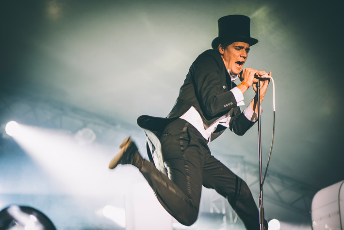 2012-08-22 - The Hives från Malmöfestivalen, Malmö