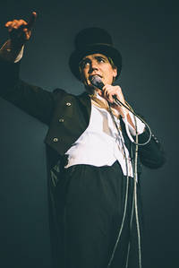 2012-08-22 - The Hives från Malmöfestivalen, Malmö