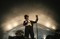 2012-08-22 - The Hives från Malmöfestivalen, Malmö