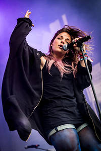 2012-08-25 - Alina Devecerski från Dognvill, Tromsö