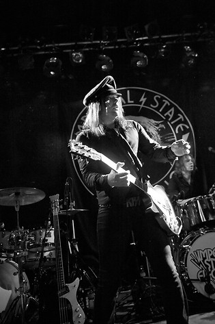 2012-09-23 - Imperial State Electric från ISC Club, Bern