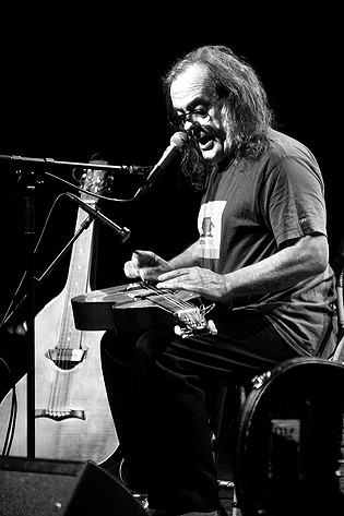 2012-09-30 - David Lindley från Rival, Stockholm