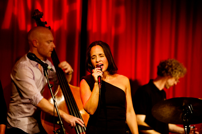 2012-10-02 - Emilia Mitiku från Fasching, Stockholm