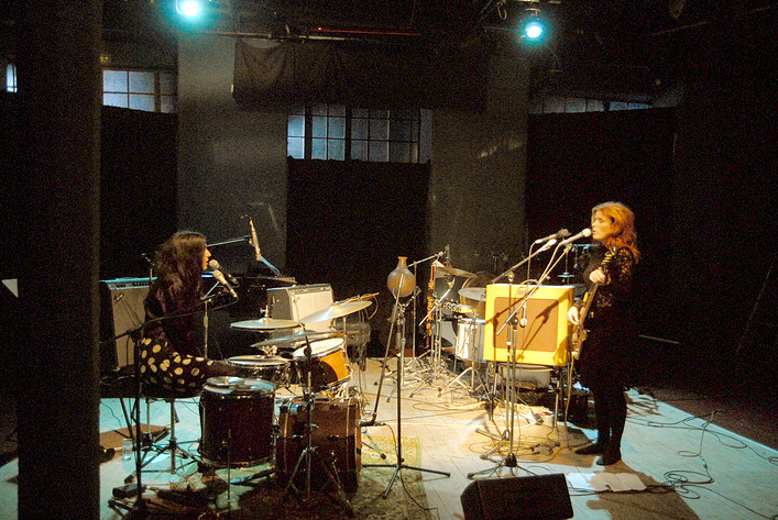 2012-10-04 - Huntress Bow från Teaterstudio Lederman, Stockholm