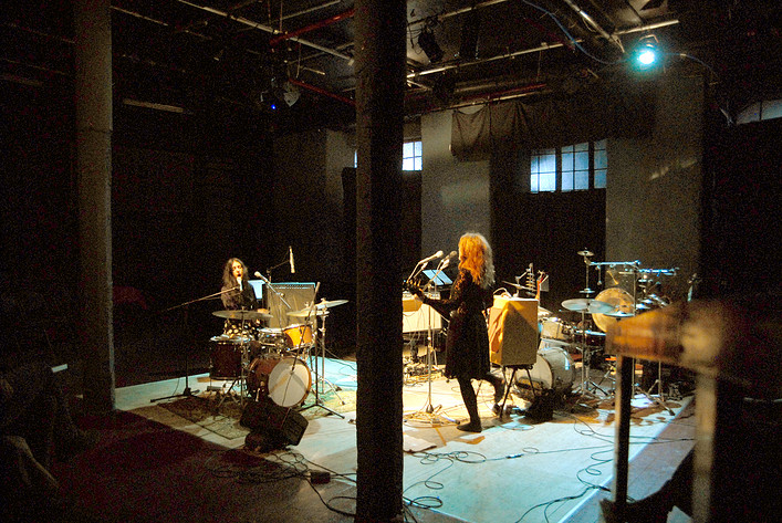 2012-10-04 - Huntress Bow från Teaterstudio Lederman, Stockholm