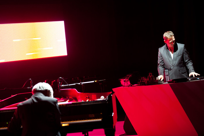 2012-10-05 - alva noto + Ryuichi Sakamoto från Uppsala Konsert & Kongress, Uppsala