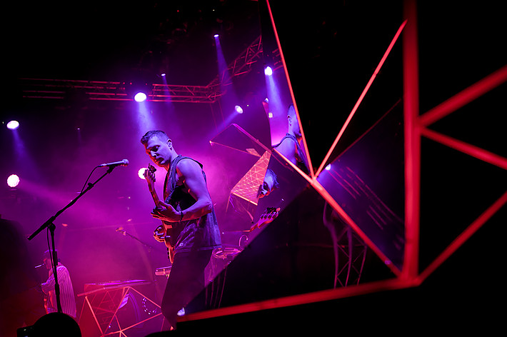 2012-12-11 - Yeasayer från Pustervik, Göteborg
