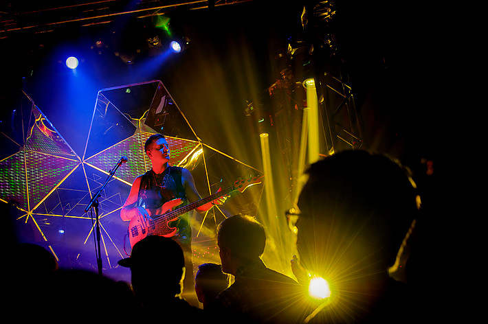 2012-12-11 - Yeasayer från Pustervik, Göteborg