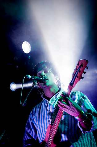 2012-12-11 - Yeasayer från Pustervik, Göteborg