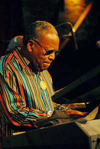 2013-02-05 - Lonnie Liston Smith från Fasching, Stockholm
