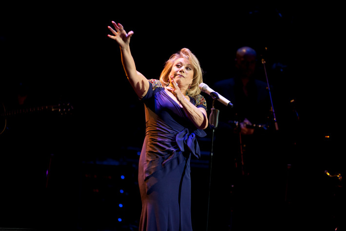 2013-02-05 - Elaine Paige från Uppsala Konsert & Kongress, Uppsala