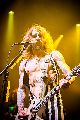 2013-02-22 - The Darkness från Trädgår'n, Göteborg