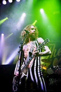 2013-02-22 - The Darkness från Trädgår'n, Göteborg