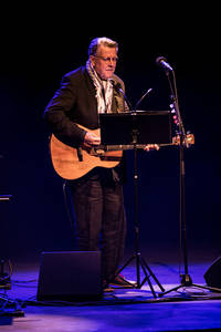 2013-02-28 - Mikael Wiehe från Södra Teatern, Stockholm