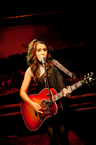 2013-03-13 - Lindi Ortega från Lilla Hotellbaren, Stockholm