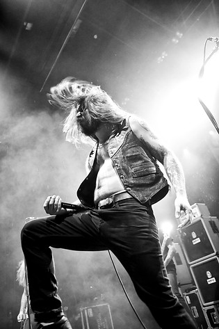 2013-03-19 - Kvelertak från Komplex 457, Zürich