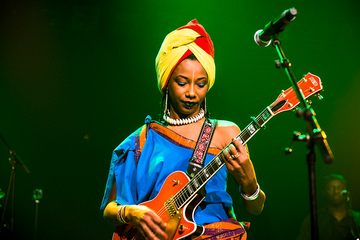 2013-03-24 - Fatoumata Diawara från Delight Studios, Stockholm