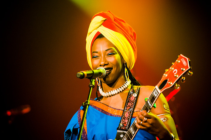 2013-03-24 - Fatoumata Diawara från Delight Studios, Stockholm
