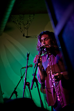 2013-03-29 - The Growlers från Röda Sten, Göteborg