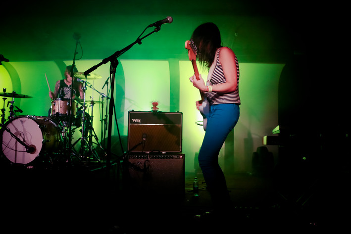 2013-04-06 - The Coathangers från Umeå Open, Umeå