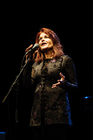 2013-05-04 - Rosanne Cash från Södra Teatern, Stockholm