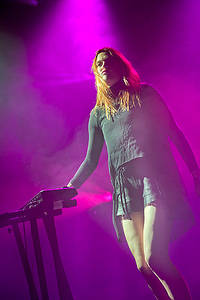 2013-05-04 - Icona Pop från Popadelica, Huskvarna