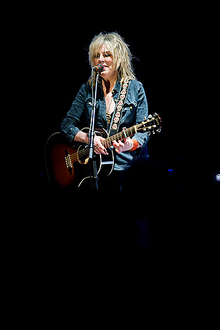 2013-05-17 - Lucinda Williams från Pustervik, Göteborg