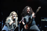 2013-06-06 - Mia Klose från Sweden Rock Festival, Sölvesborg