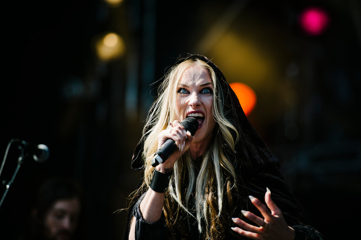2013-06-06 - Huntress från Sweden Rock Festival, Sölvesborg
