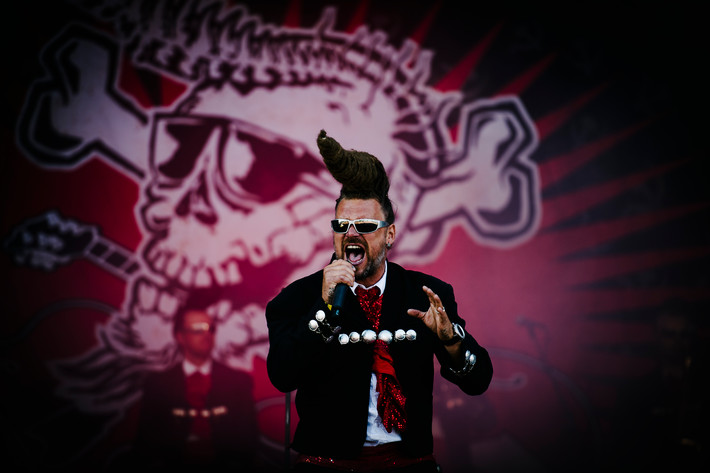 2013-06-07 - Leningrad Cowboys från Sweden Rock Festival, Sölvesborg