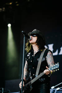 2013-06-08 - Black Star Riders från Sweden Rock Festival, Sölvesborg