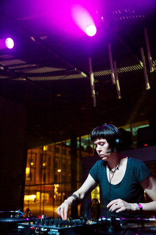 2013-06-07 - DJ Skirt från Uppsala Konsert & Kongress, Uppsala