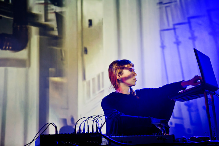 2013-06-08 - Holly Herndon från Uppsala Konsert & Kongress, Uppsala
