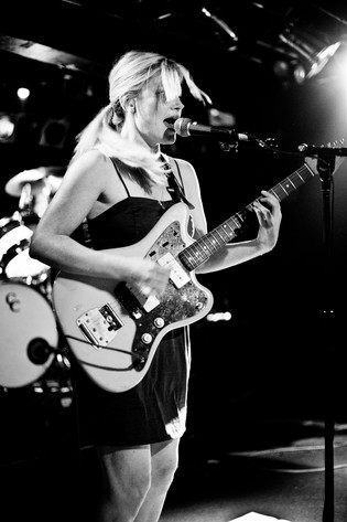 2013-06-11 - Marnie Stern från Debaser Slussen, Stockholm