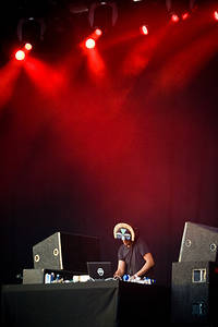 2013-06-15 - SBTRKT från Stoxa, Stockholm