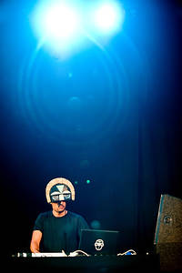 2013-06-15 - SBTRKT från Stoxa, Stockholm