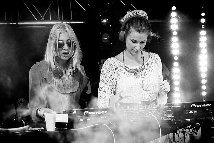 2013-06-15 - Mia Adam och PauPau från Stoxa, Stockholm