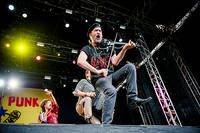 2013-06-27 - Gogol Bordello från Bråvalla, Norrköping