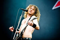 2013-06-27 - Airbourne från Bråvalla, Norrköping