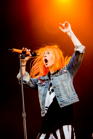 2013-06-27 - Paramore från Bråvalla, Norrköping