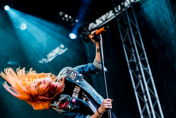 2013-06-27 - Paramore från Bråvalla, Norrköping