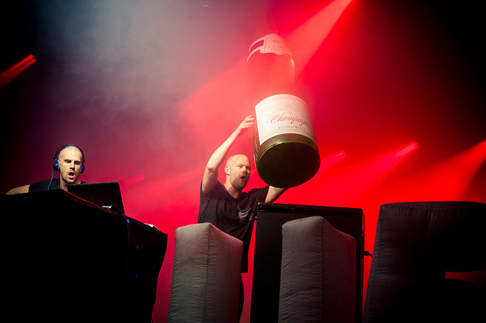 2013-06-29 - Dada Life från Bråvalla, Norrköping