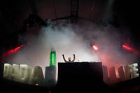 2013-06-29 - Dada Life från Bråvalla, Norrköping