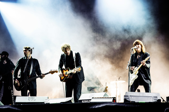 2013-07-04 - Ingrid feat. Lykke Li, Peter Bjorn And John, Miike Snow, Coco, J. Åhlund and Guests från Roskildefestivalen, Roskilde
