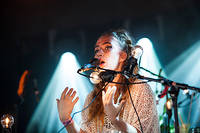 2013-07-05 - Highasakite från Roskildefestivalen, Roskilde