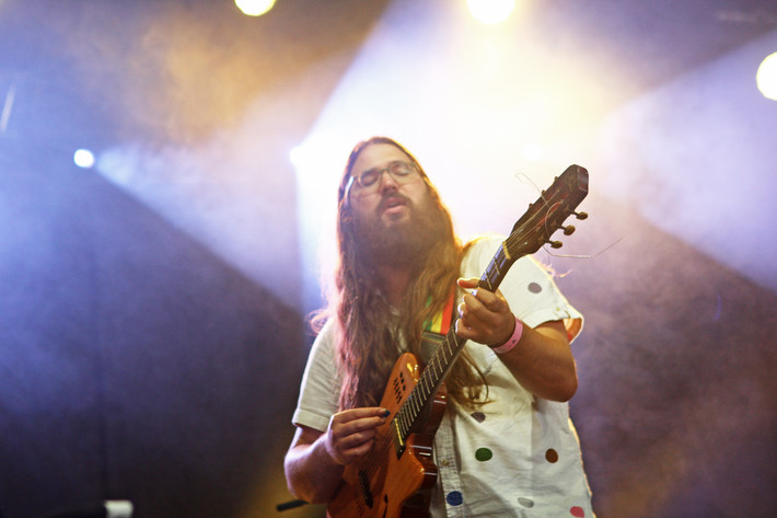 2013-07-06 - Matthew E. White från Roskildefestivalen, Roskilde