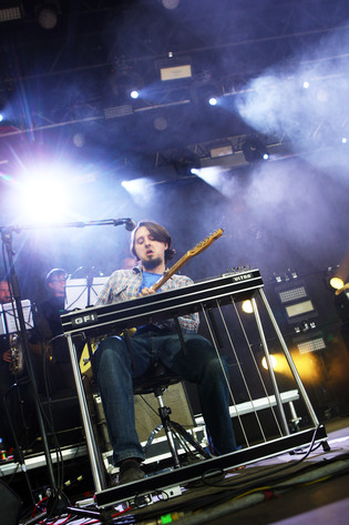 2013-07-06 - Matthew E. White från Roskildefestivalen, Roskilde